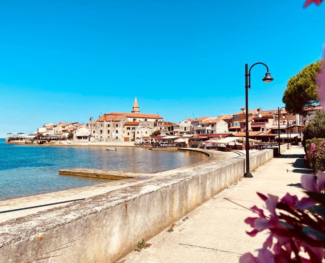 Studio Six Umag Exterior foto